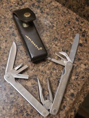 The Original LEATHERMAN Super Tool